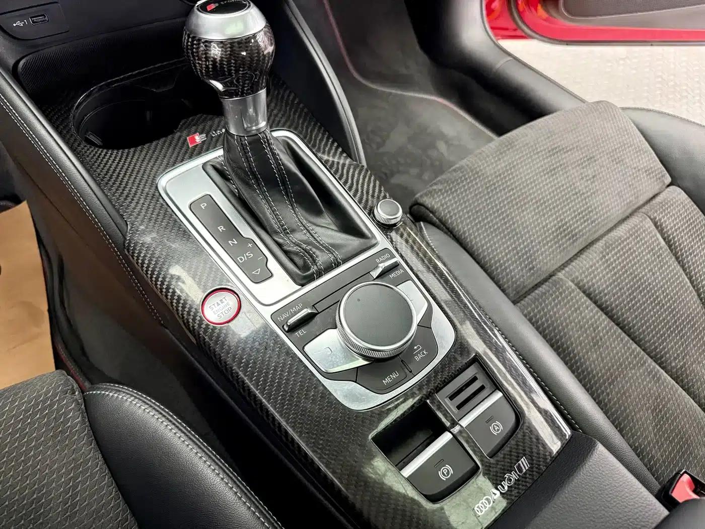 Audi S3 2017 Facelift S3 2.0T Limousine — миниатюра 16
