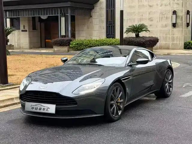 Aston Martin DB11 2020 4.0T V8 Coupe