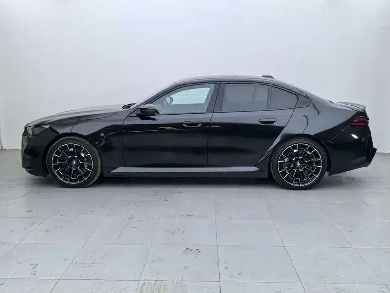 BMW M5 PHEV 2025 Model M5 — миниатюра 3
