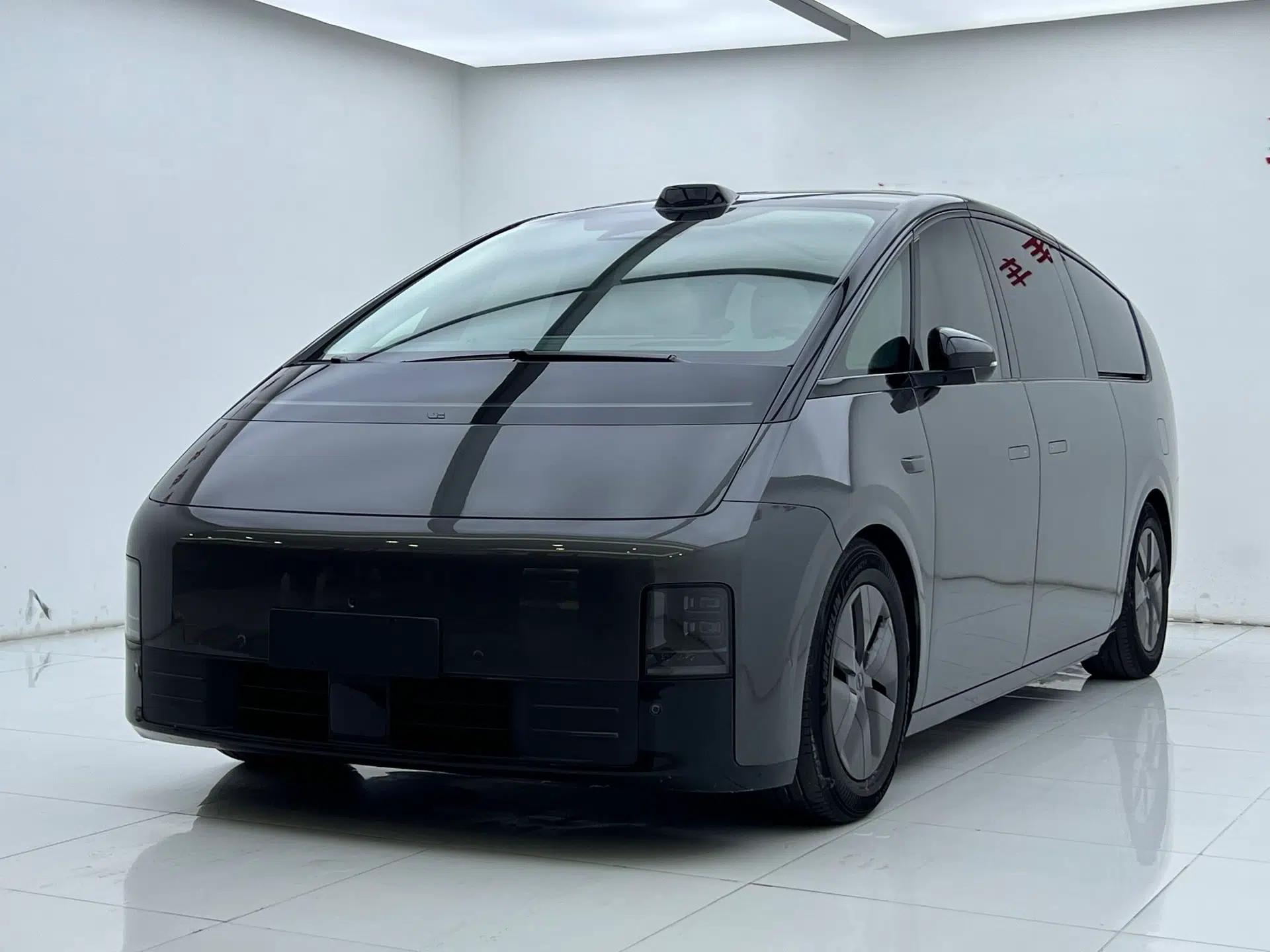 Li Auto MEGA 2024 Ultra Model — миниатюра 1
