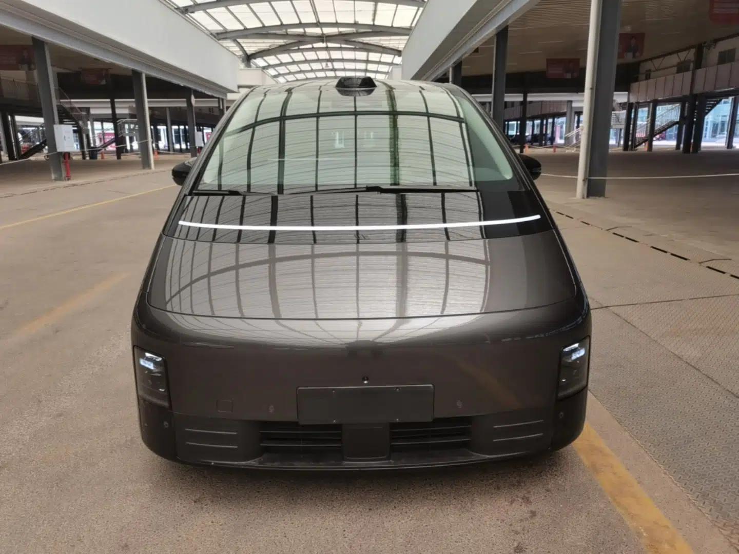 Li Auto MEGA 2024 Ultra Model — миниатюра 2