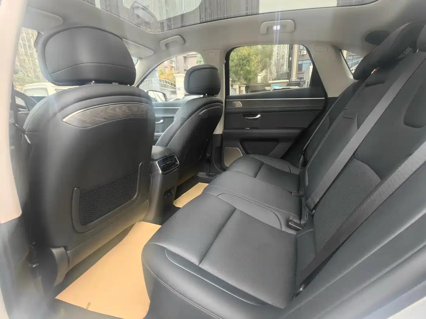 Wenjie M5 2022 Extended Range AWD Performance Edition — миниатюра 5