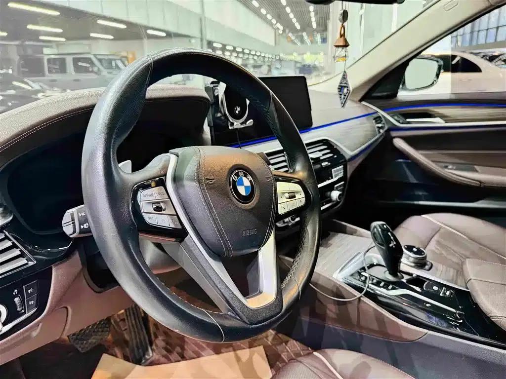 2023 BMW 5 Series 530Li Leading Luxury Package — миниатюра 13