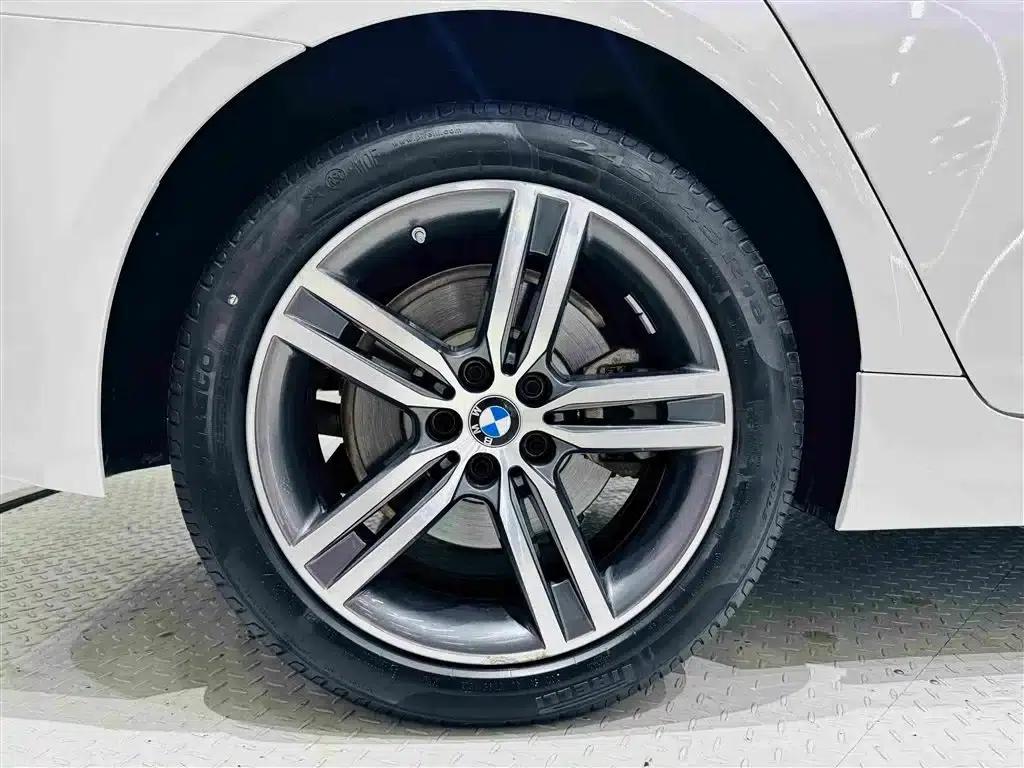 2023 BMW 5 Series 530Li Leading Luxury Package — миниатюра 22