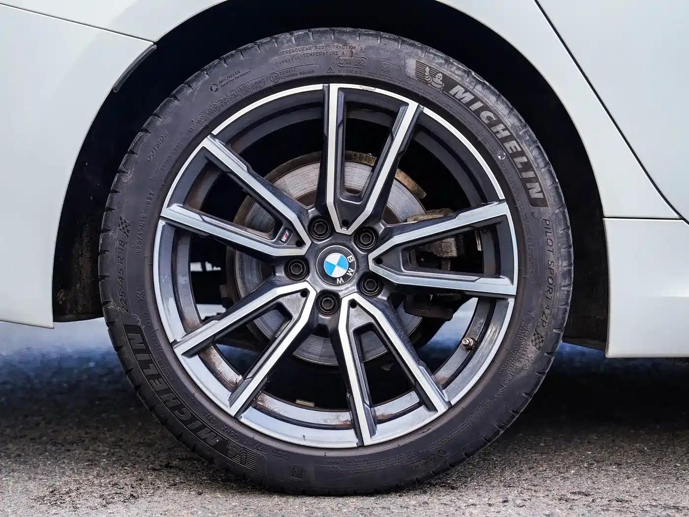 2022 BMW 3 Series 320i Sport Package — миниатюра 7