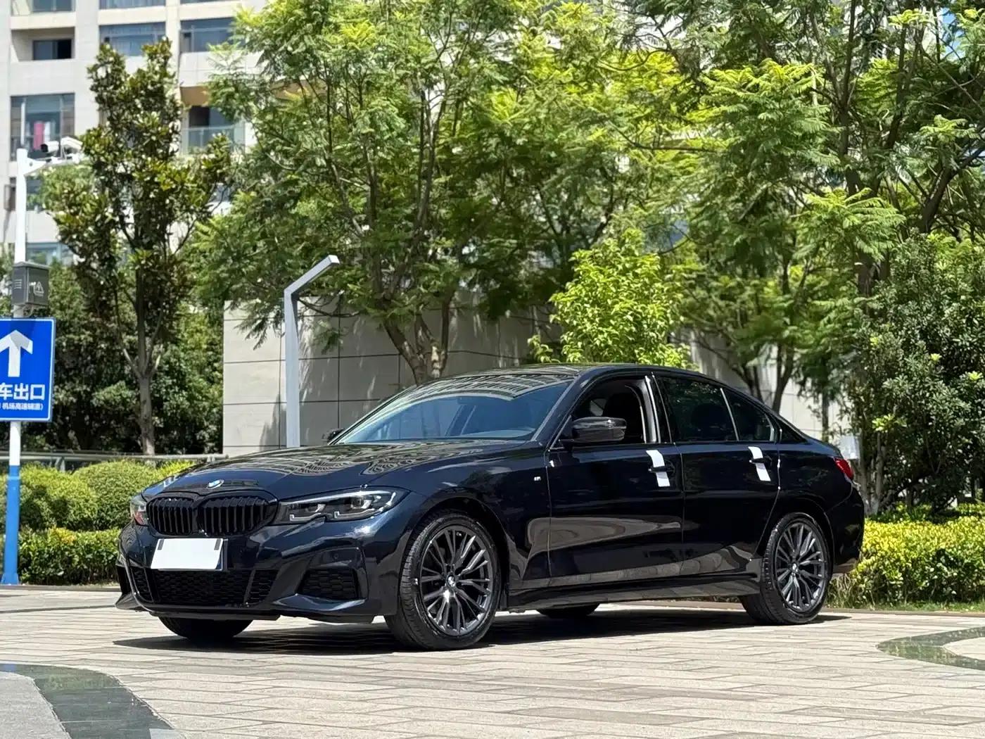 2022 BMW 3 Series 325i M Sport Shadow Edition — миниатюра 1