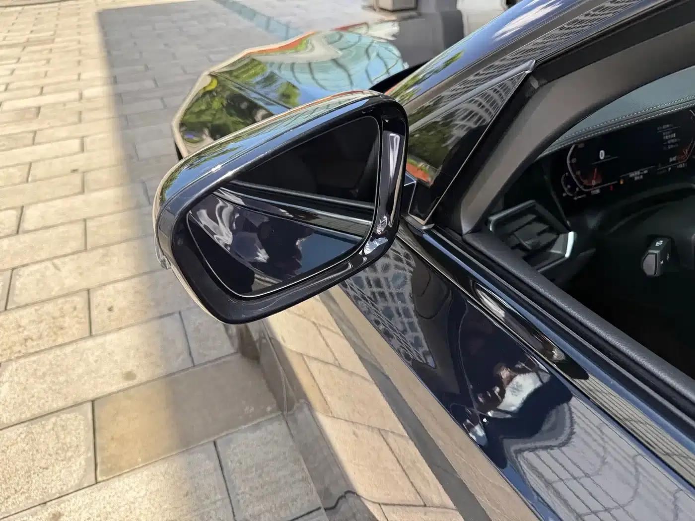 2022 BMW 3 Series 325i M Sport Shadow Edition — миниатюра 16