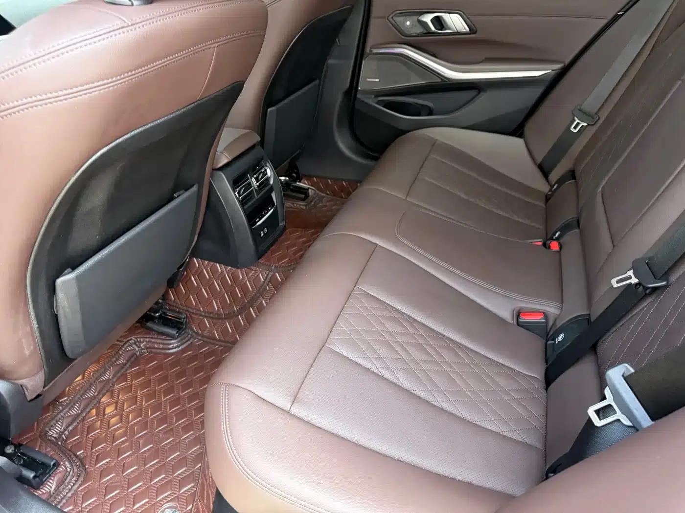 2022 BMW 3 Series 325i M Sport Shadow Edition — миниатюра 33