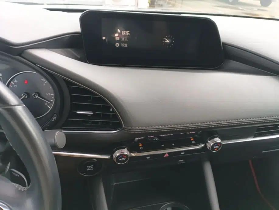 Mazda 3 Axela 2021 2.0L Automatic Zhiya Edition — миниатюра 15