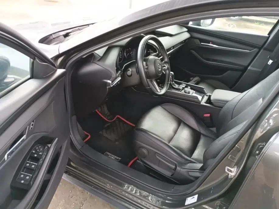 Mazda 3 Axela 2021 2.0L Automatic Zhiya Edition — миниатюра 18