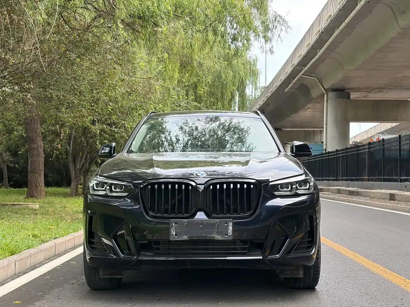 BMW X3 2022 xDrive30i Leading Edition M Sport Package — миниатюра 2