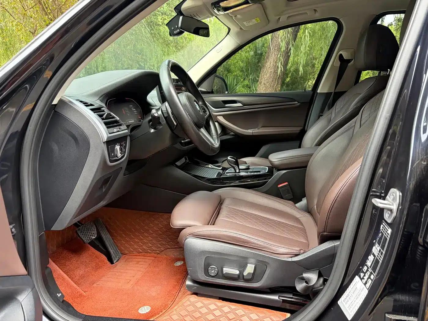 BMW X3 2022 xDrive30i Leading Edition M Sport Package — миниатюра 7