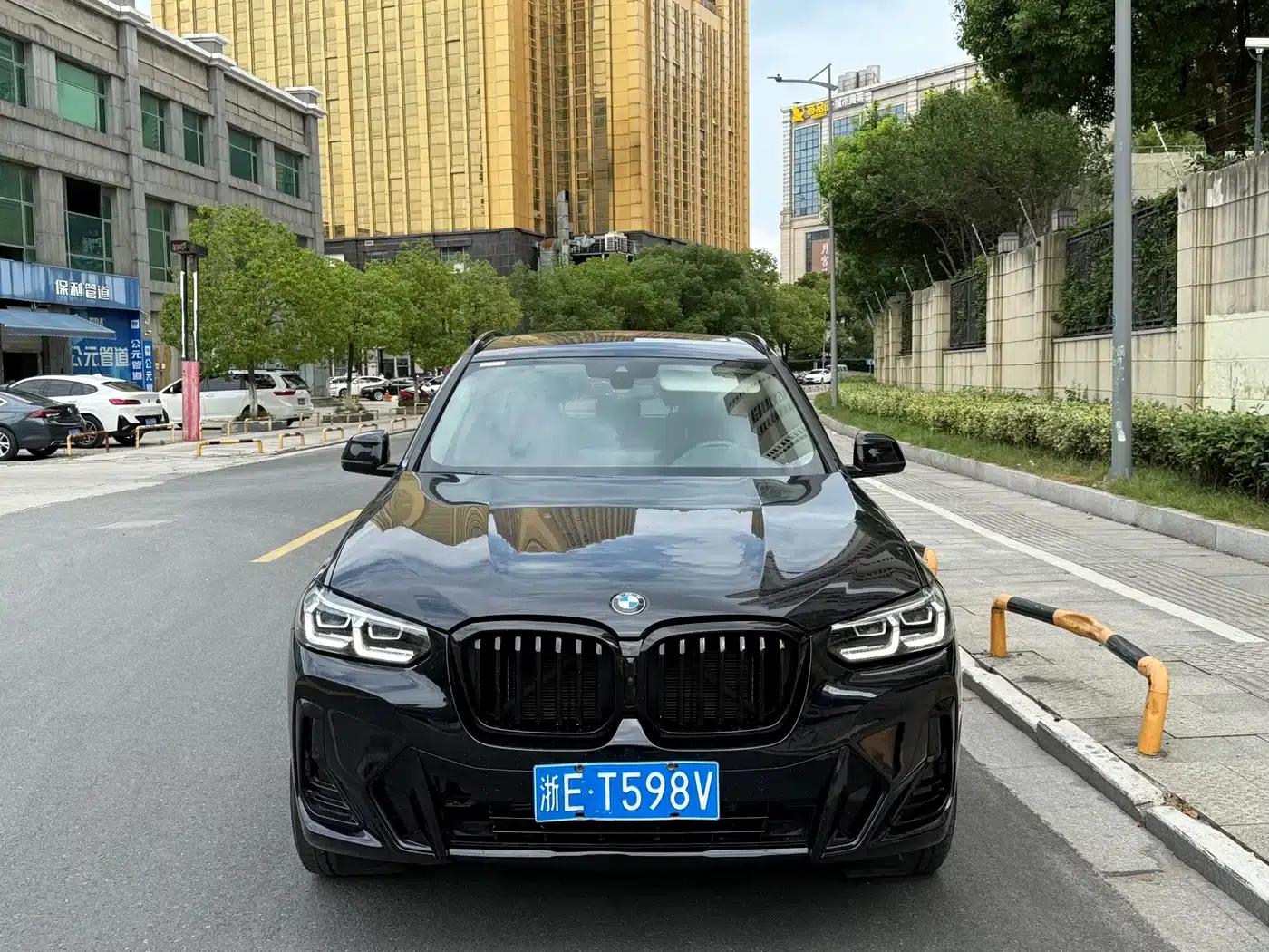 BMW X3 2023 Facelift xDrive30i Leading Edition M Sport Package — миниатюра 2