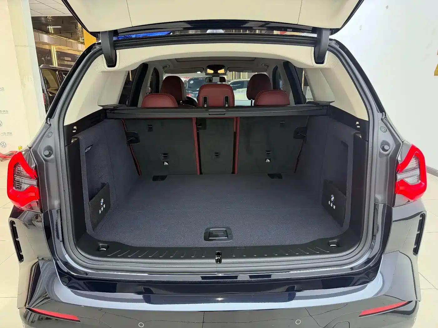 2023 BMW X3 xDrive25i M Sport Package — миниатюра 8