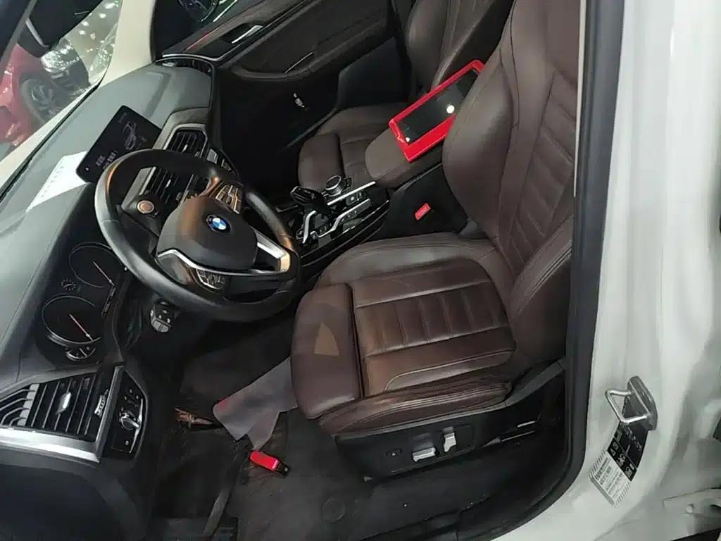 BMW X3 2019 xDrive28i Luxury Package — миниатюра 15