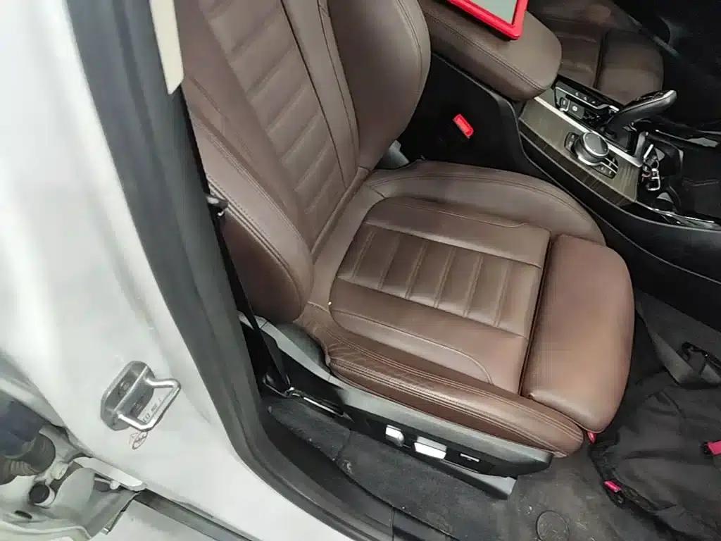 BMW X3 2019 xDrive28i Luxury Package — миниатюра 25