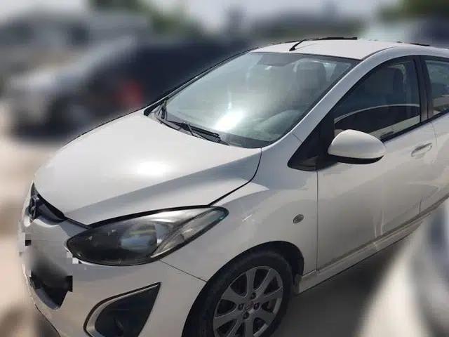 Mazda 2 2012 Hatchback Xuan Dong 1.5L Automatic Value Edition