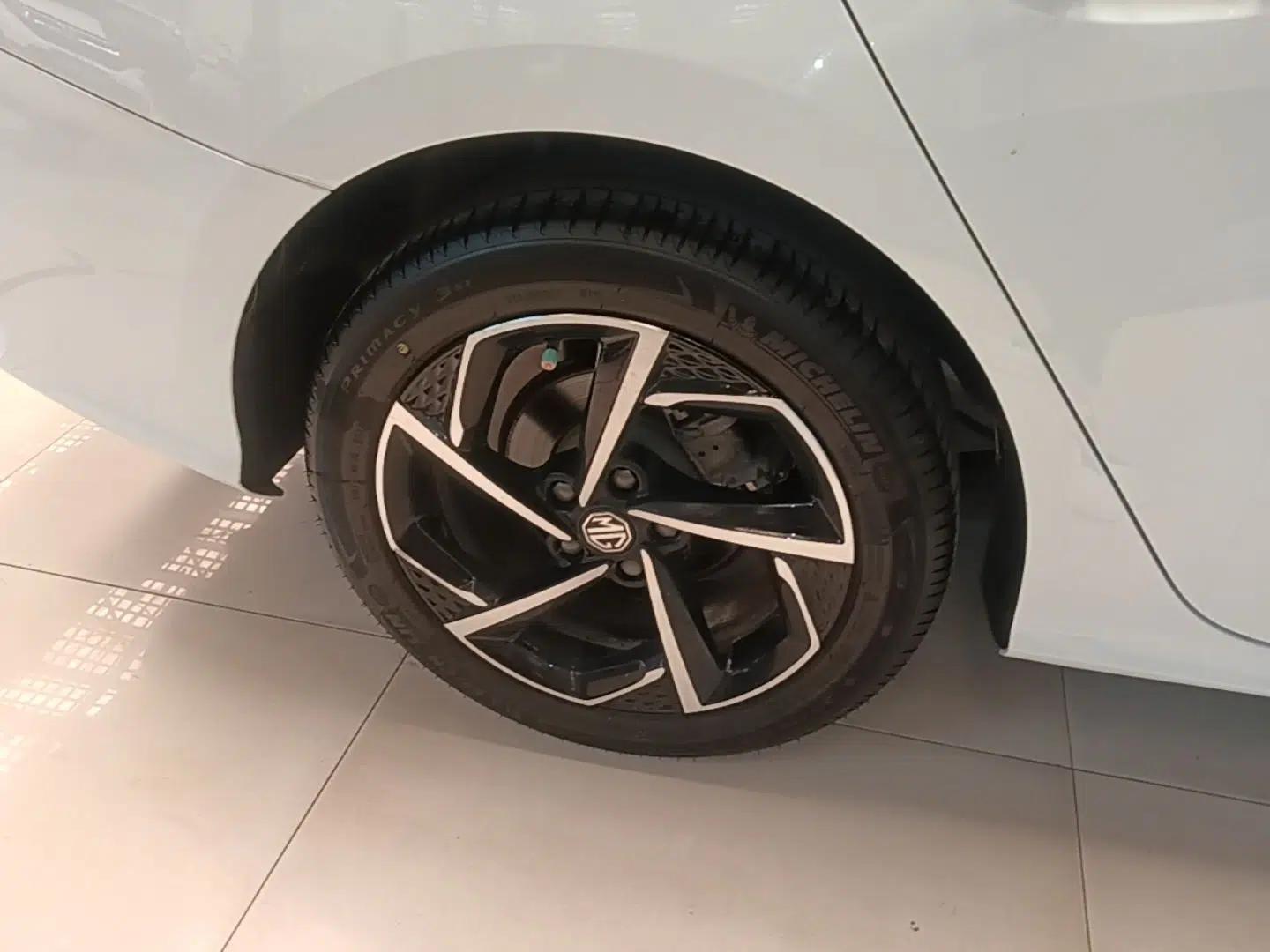 MG 5 2021 Revised 300TGI DCT Qingshè Luxurious Enjoyment Edition — миниатюра 11