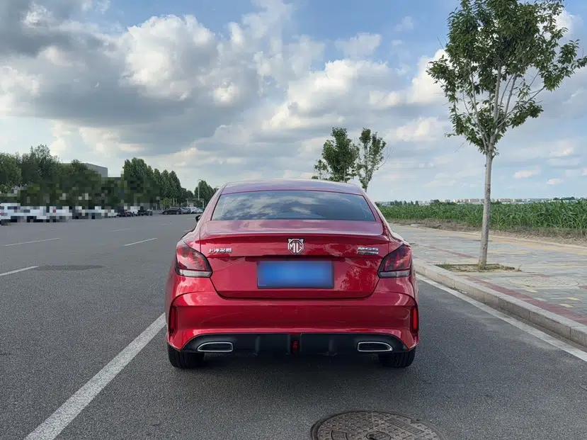 MG 5 2021 Revised Version 180 DVVT CVT Youth Luxury Edition — миниатюра 15