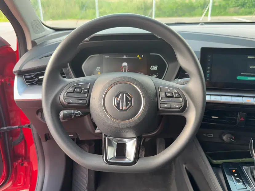 MG 5 2021 Revised Version 180 DVVT CVT Youth Luxury Edition — миниатюра 19