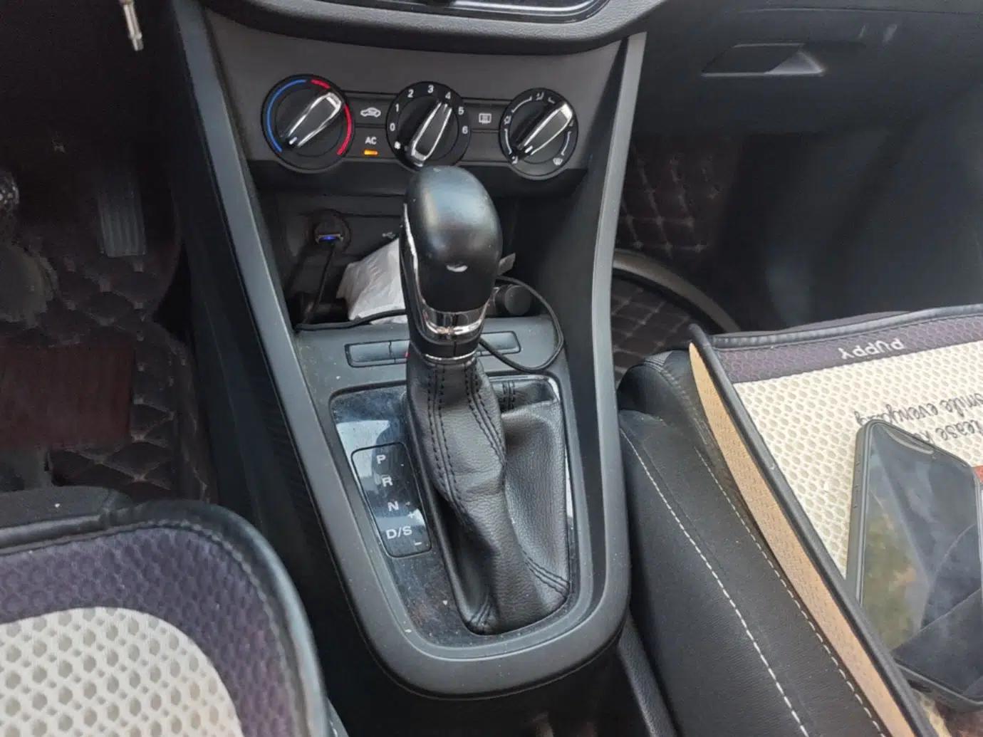 MG 3 2017 1.5L Automatic Smart Connect Elite Edition — миниатюра 16