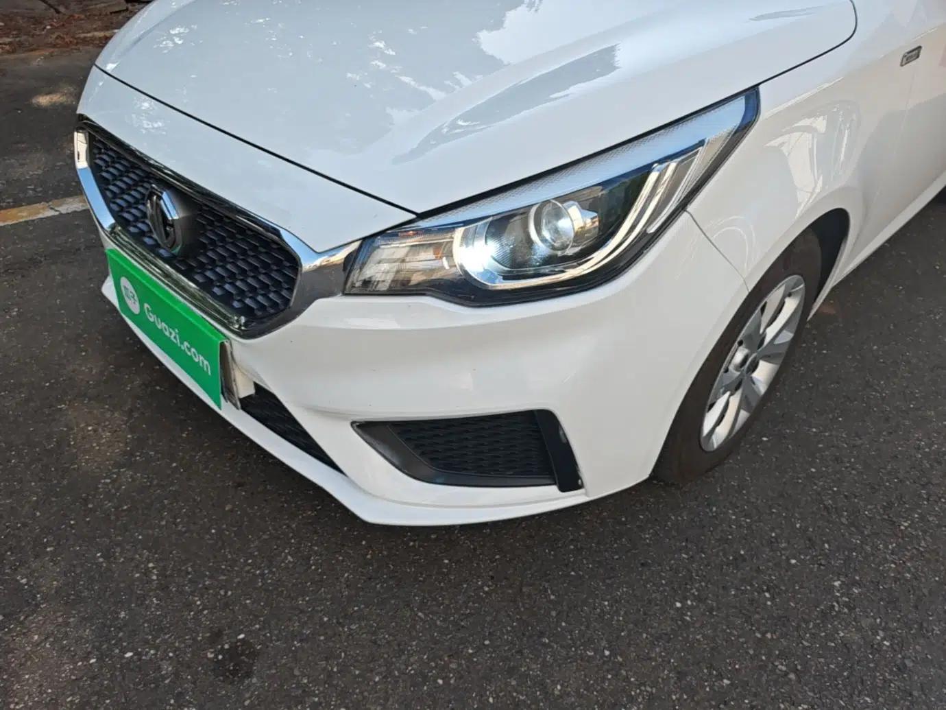 MG 3 2017 1.5L Automatic Smart Connect Elite Edition — миниатюра 8