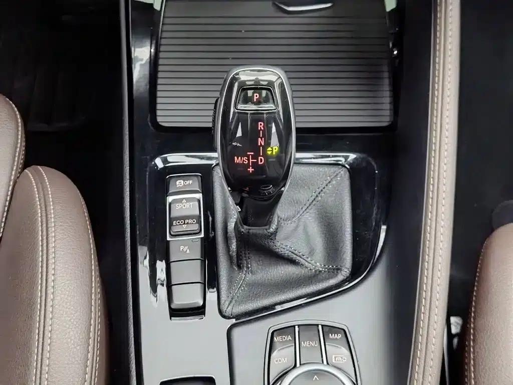 BMW X2 2021 Facelift sDrive25i M Sport Package — миниатюра 13
