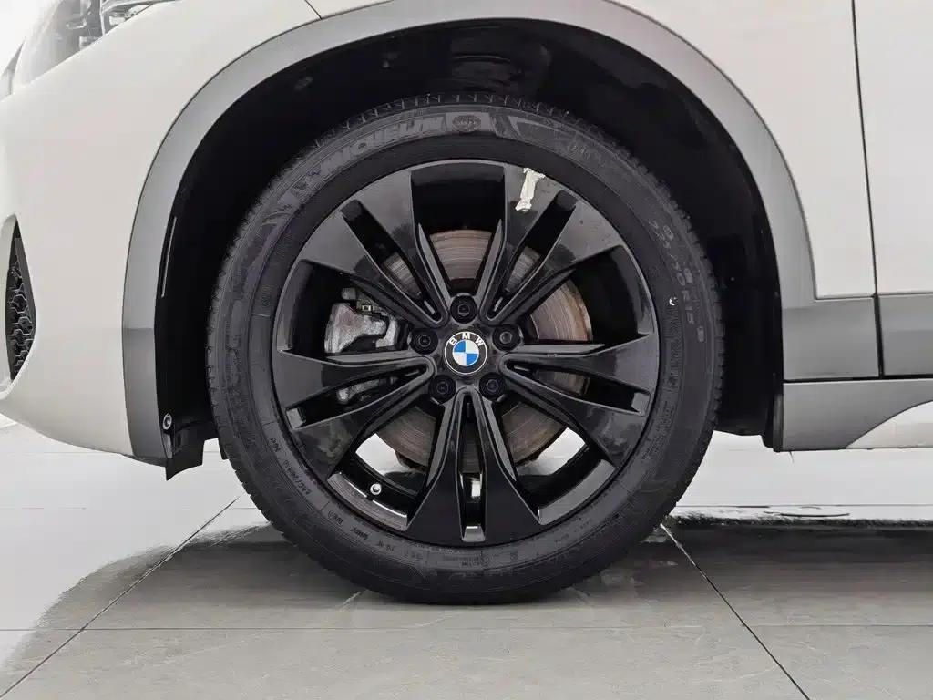 BMW X2 2021 Facelift sDrive25i M Sport Package — миниатюра 17
