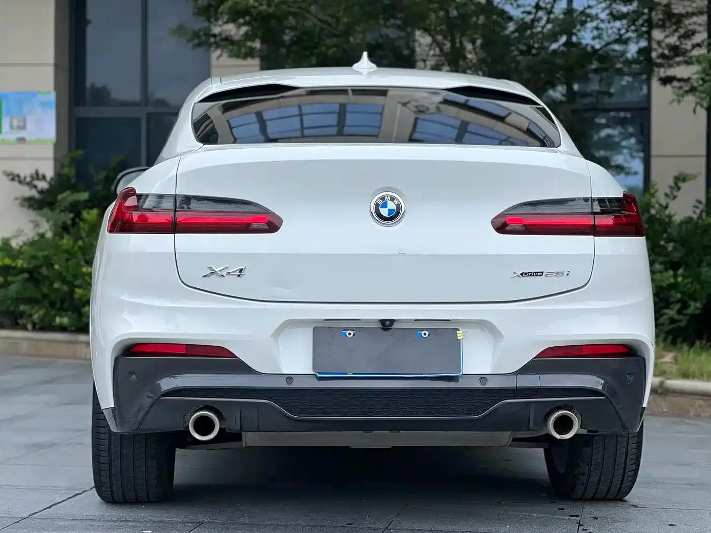 2020 BMW X4 xDrive25i M Sport Package — миниатюра 10