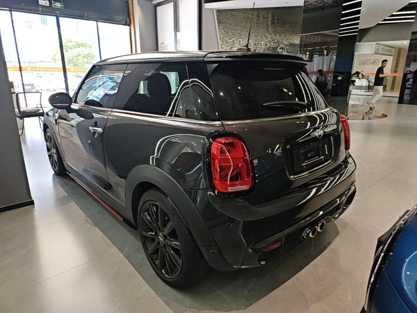 MINI 2016 2.0T COOPER S — миниатюра 4