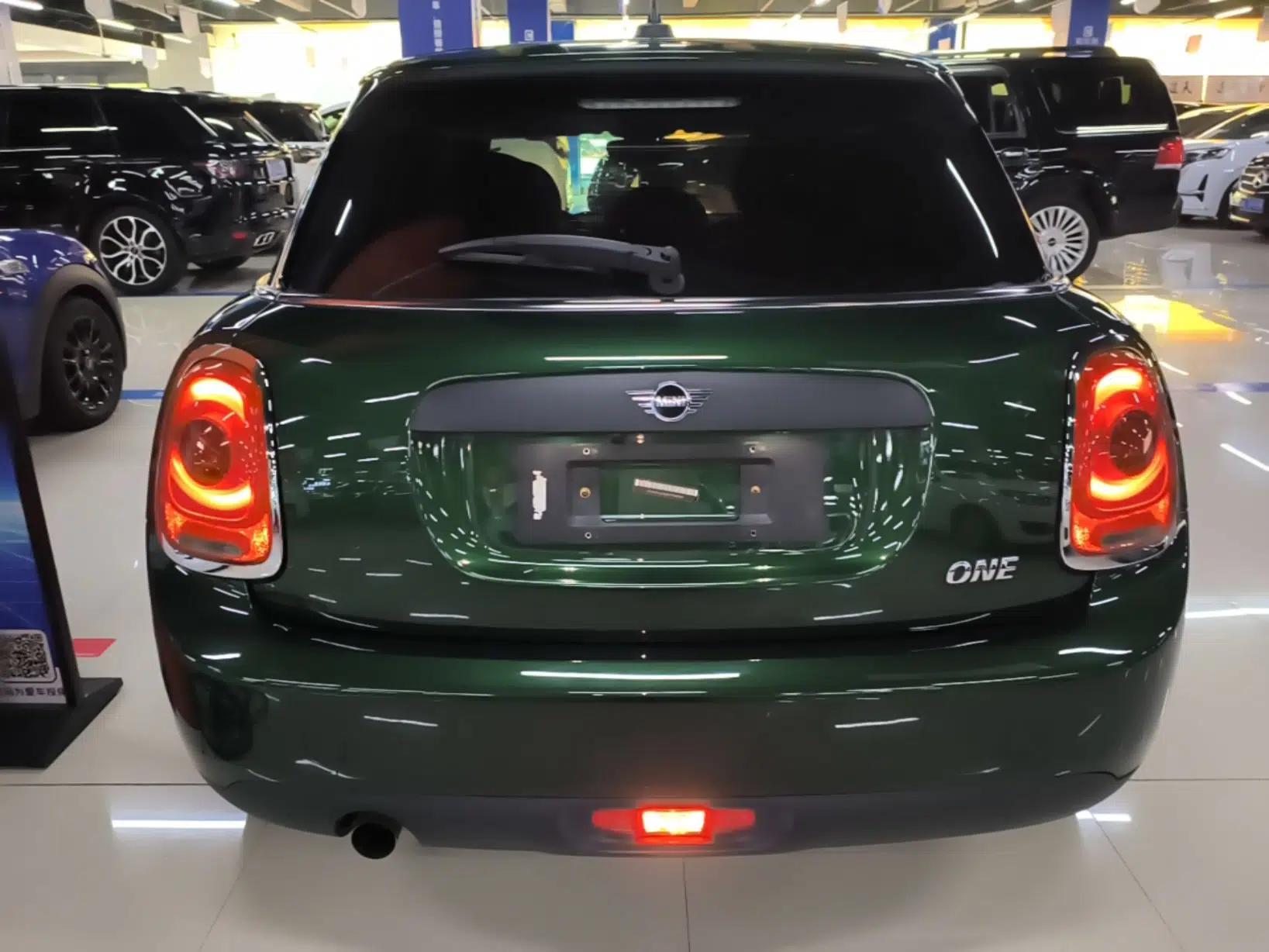 MINI 2018 1.5T ONE Five-Door Edition — миниатюра 5