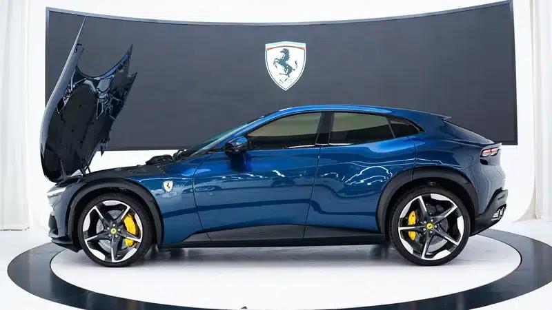 2022 Purosangue 6.5L V12 — миниатюра 4