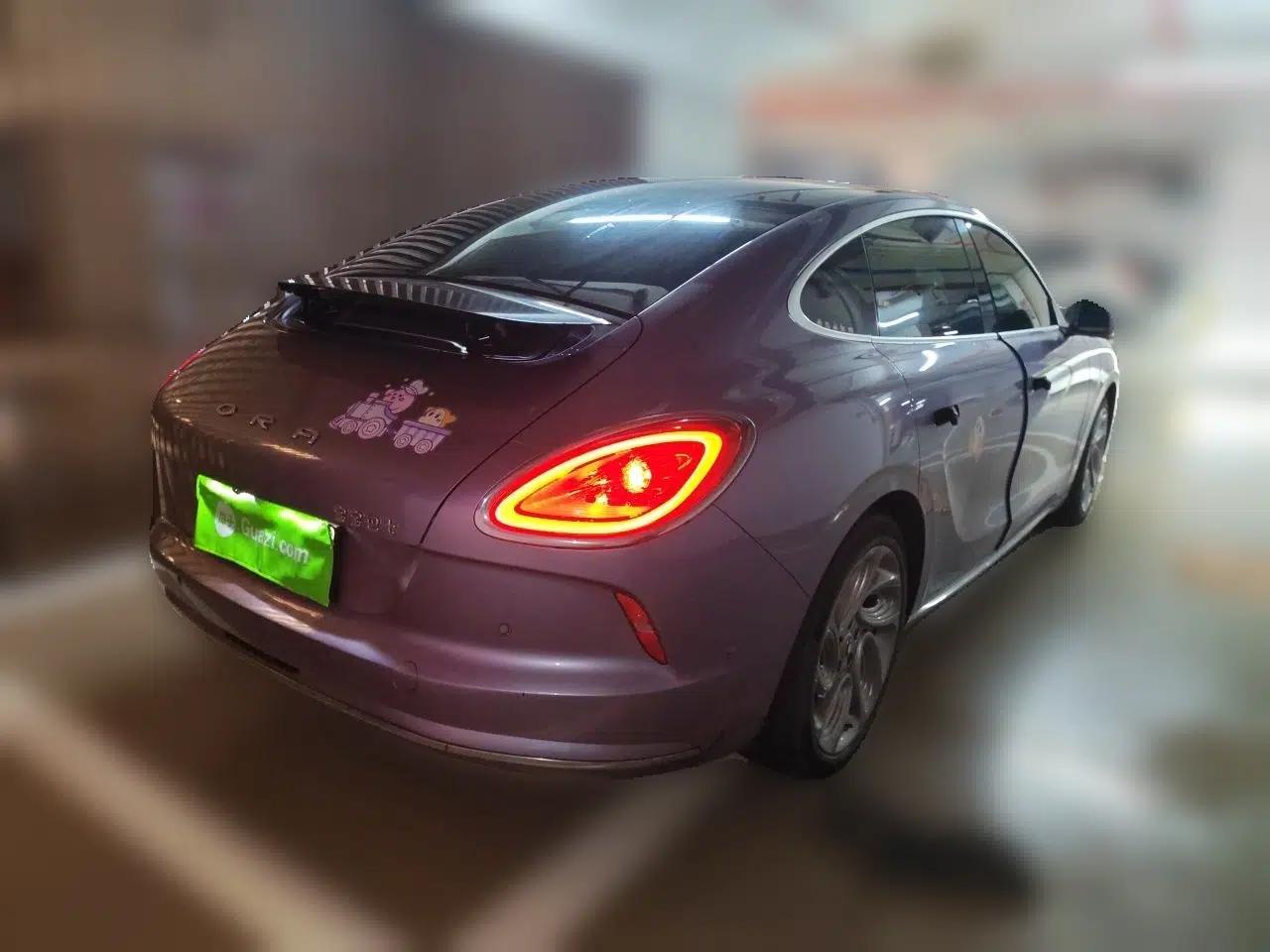 ORA Lightning Cat 2022 555 km Luxury Edition — миниатюра 4