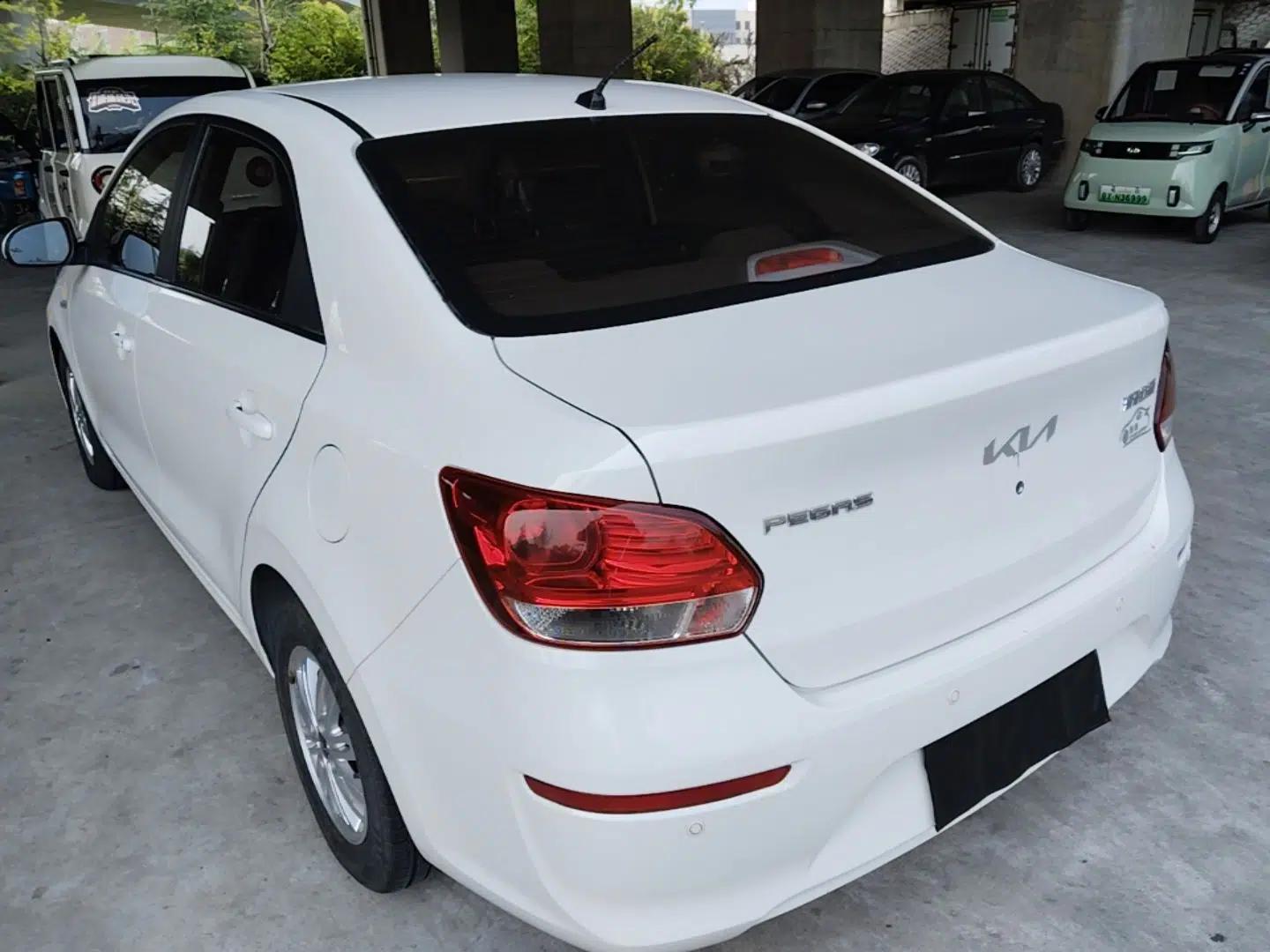 Kia Pegas 2020 Revised Version 1.4L Automatic Comfortable with Sunroof — миниатюра 13