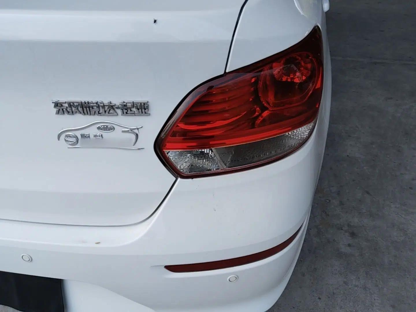 Kia Pegas 2020 Revised Version 1.4L Automatic Comfortable with Sunroof — миниатюра 14