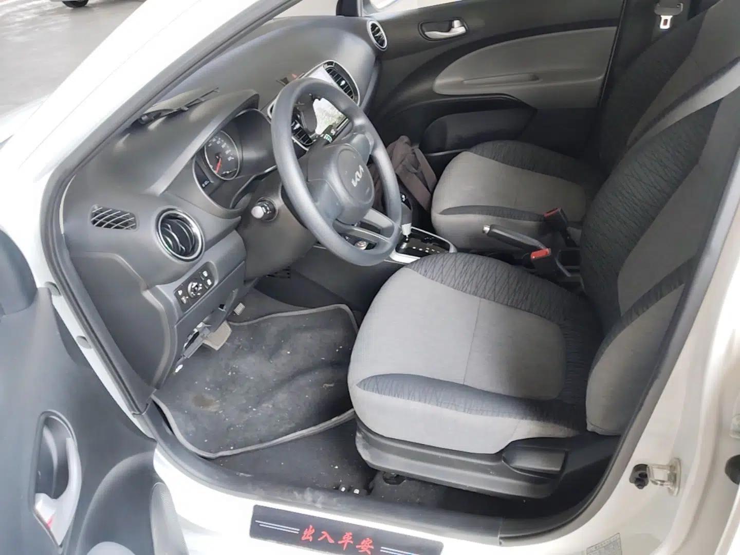 Kia Pegas 2020 Revised Version 1.4L Automatic Comfortable with Sunroof — миниатюра 22