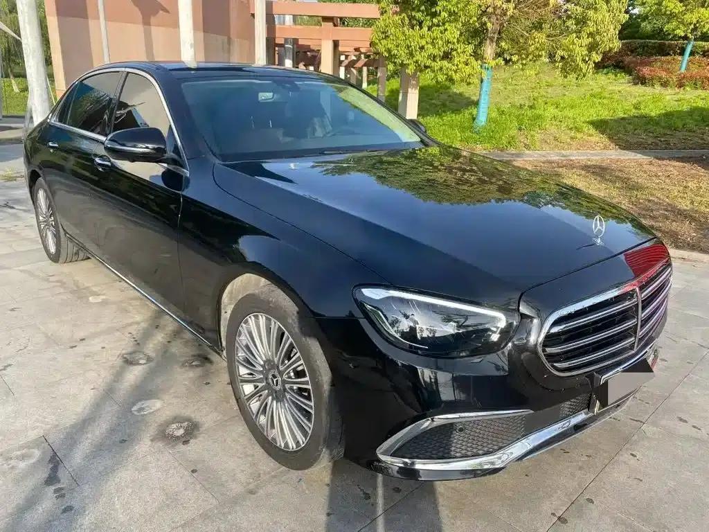 2022 Mercedes-Benz E-Class E 300 L Luxury — миниатюра 3