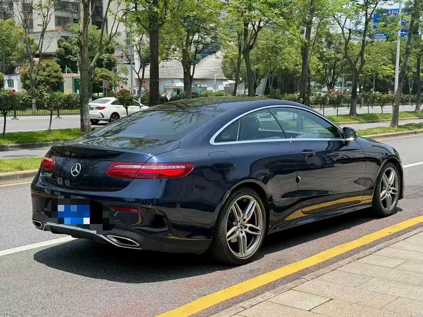 Mercedes-Benz E-Class (Imported) 2019 E 200 Coupe — миниатюра 4