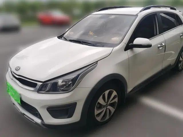 Kia KX Cross 2017 1.4L AT GLS