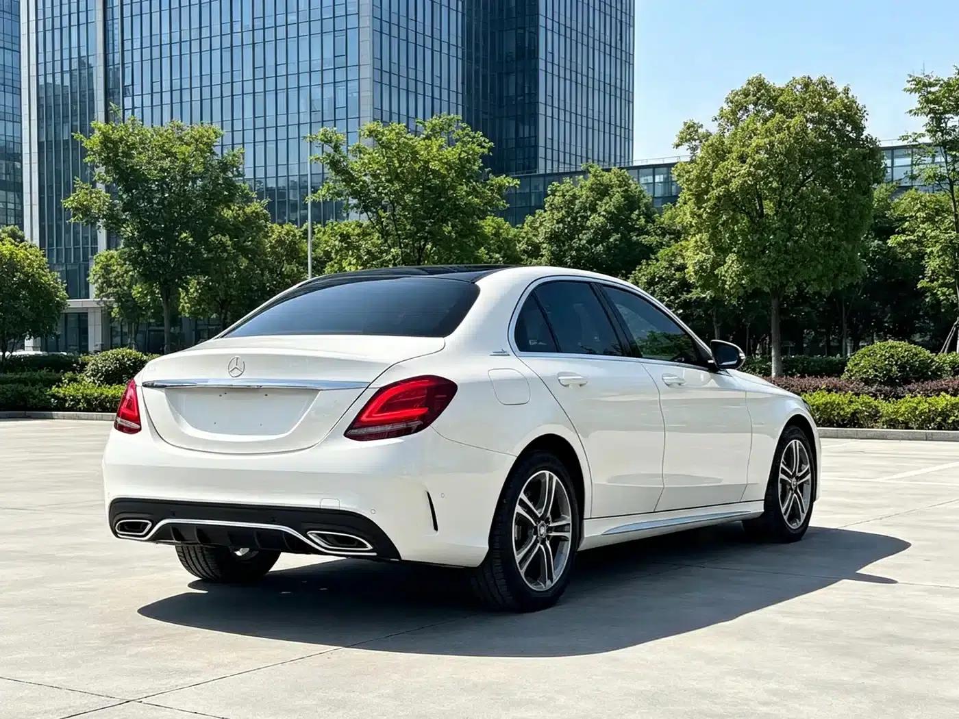 Mercedes-Benz C-Class 2019 C 260 L Sport Edition — миниатюра 3