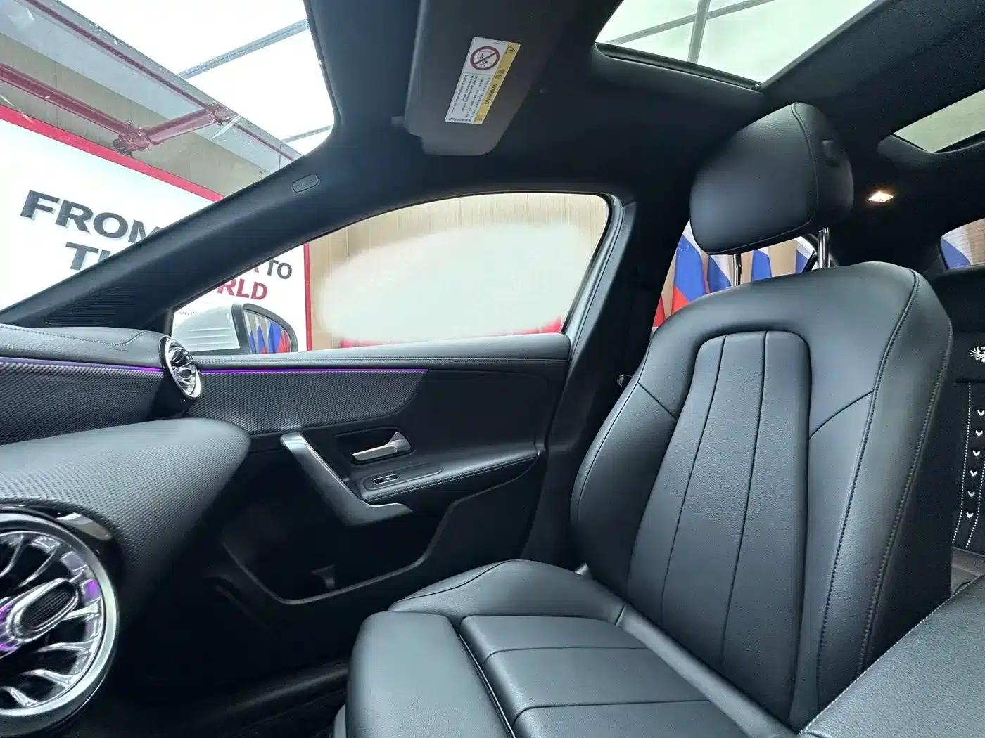 Mercedes-Benz A-Class 2021 Facelift A 180 L Sport Sedan — миниатюра 12