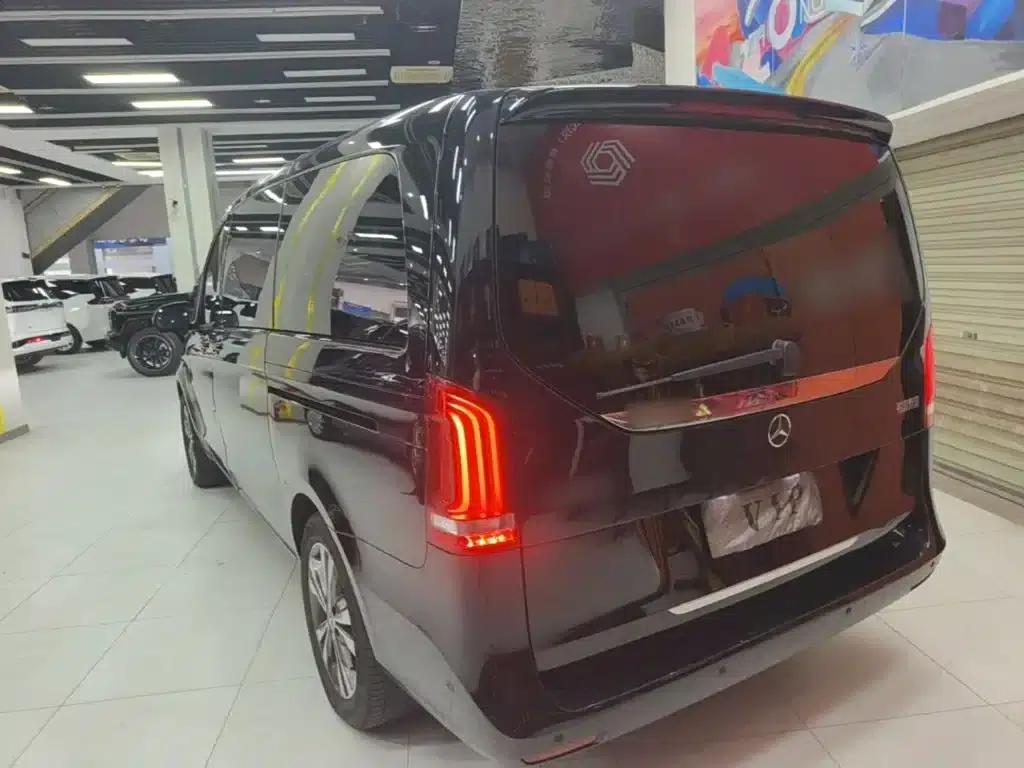 Mercedes-Benz V-Class 2018 V 260 Navigator Edition (China V Emission Standard) — миниатюра 5