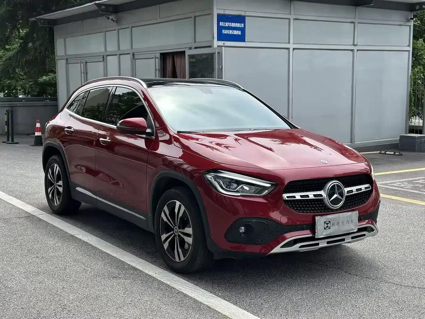 2020 Mercedes-Benz GLA 200 — миниатюра 3