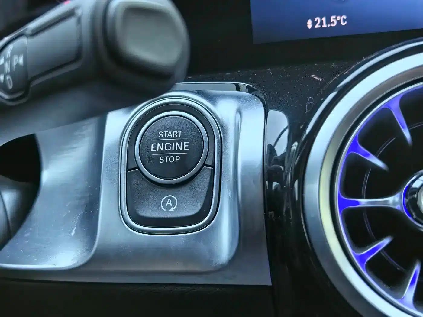 Mercedes-Benz GLB 2025 GLB 220 Fashion Edition — миниатюра 11