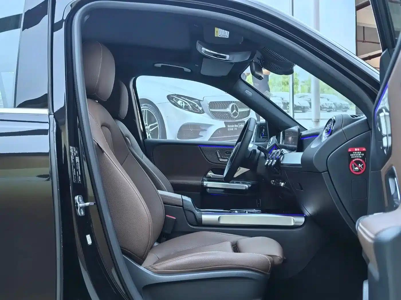 Mercedes-Benz GLB 2025 GLB 220 Fashion Edition — миниатюра 15