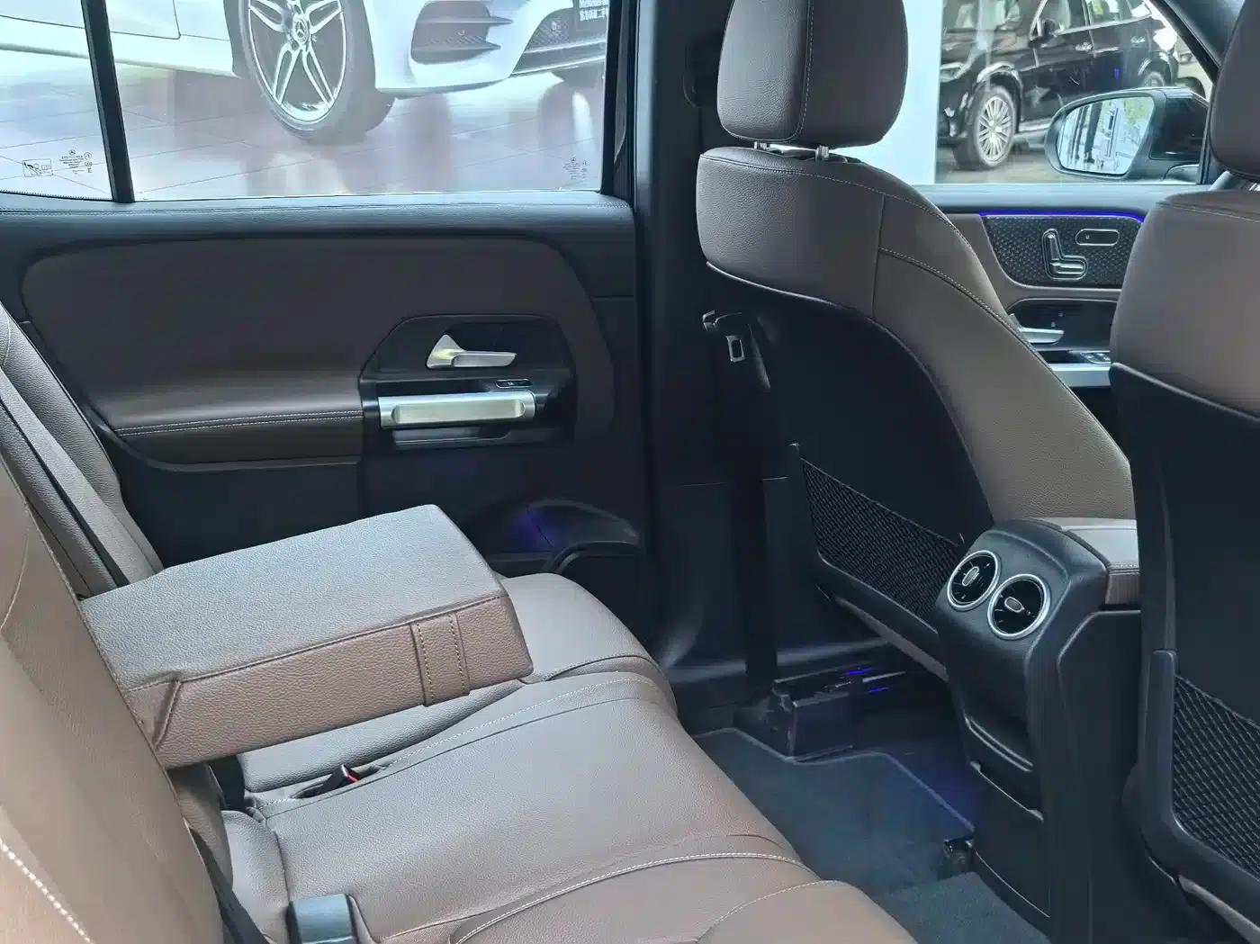 Mercedes-Benz GLB 2025 GLB 220 Fashion Edition — миниатюра 24