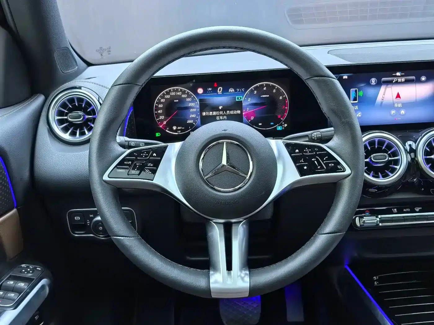 Mercedes-Benz GLB 2025 GLB 220 Fashion Edition — миниатюра 34