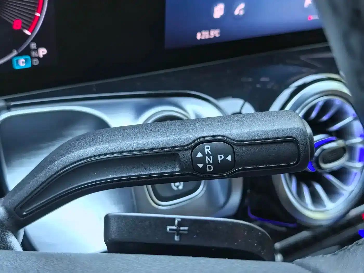 Mercedes-Benz GLB 2025 GLB 220 Fashion Edition — миниатюра 9