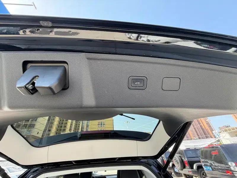 Hongqi HS7 2022 3.0T Automatic 4WD Intelligent Flagship Edition — миниатюра 11