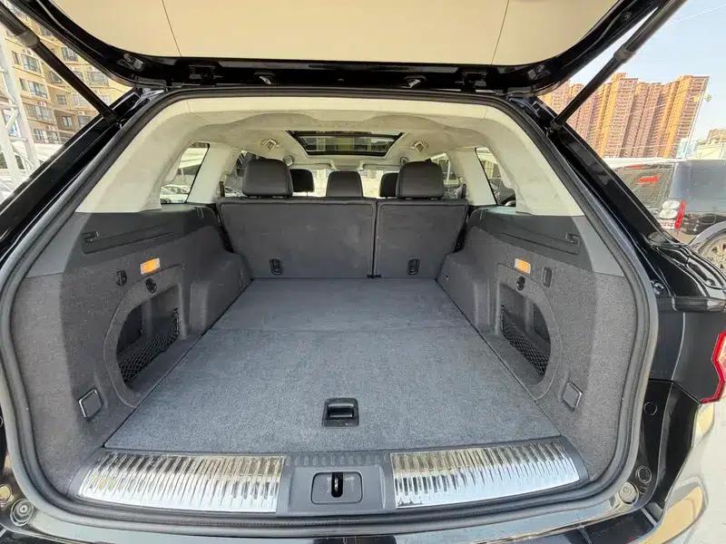 Hongqi HS7 2022 3.0T Automatic 4WD Intelligent Flagship Edition — миниатюра 19
